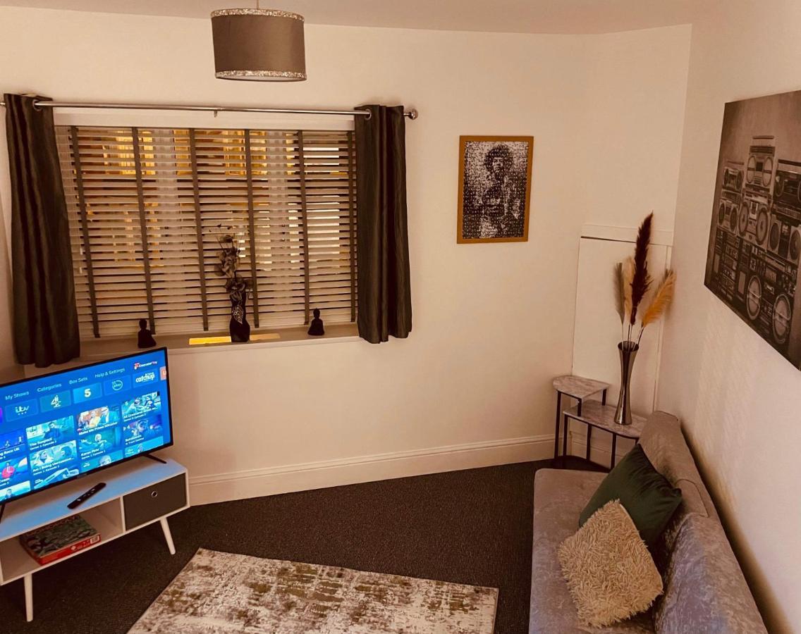 Luxury Suite 3 Bed Apartment Sleeps 6-8 Blackpool Exterior photo