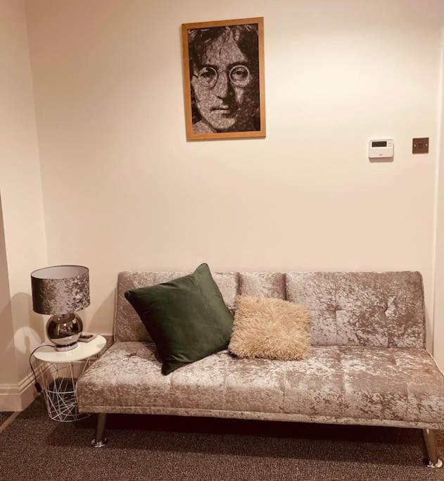 Luxury Suite 3 Bed Apartment Sleeps 6-8 Blackpool Exterior photo